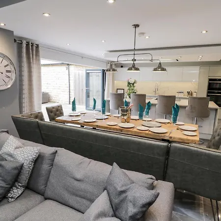 Holiday home Manor House Scarborough