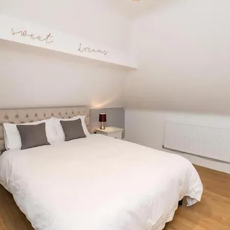 Holiday home Manor House